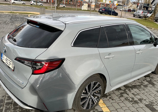 Toyota Corolla cena 99900 przebieg: 29900, rok produkcji 2021 z Białystok małe 379